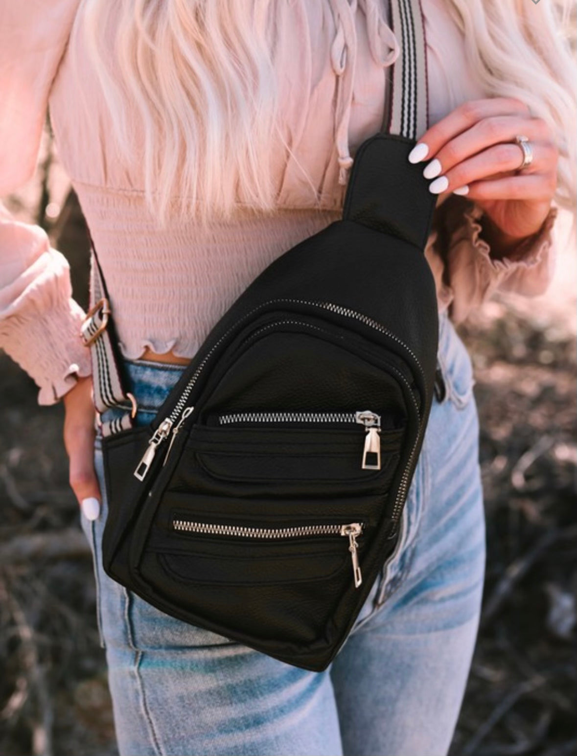 SLING BAG