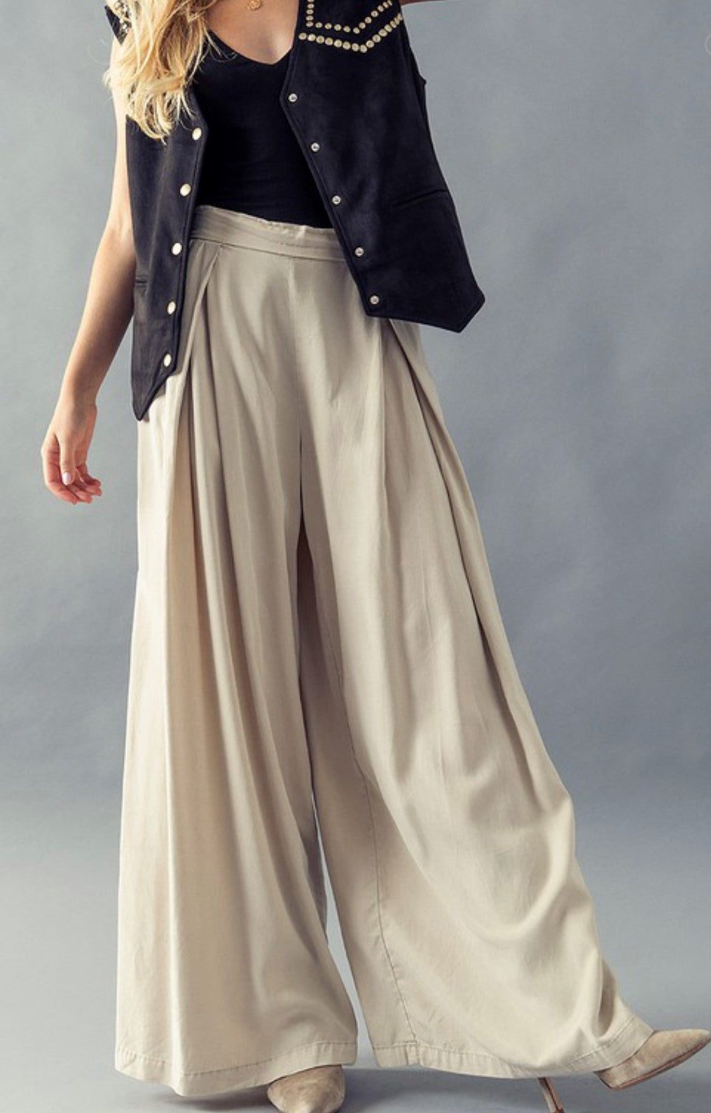 GO WITH THE FLOW WIDE LEG PANTS | TAUPE