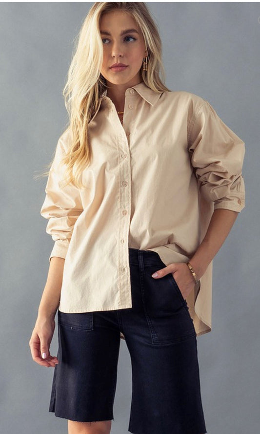 ONE AND ONLY BUTTON DOWN TOP | TAN