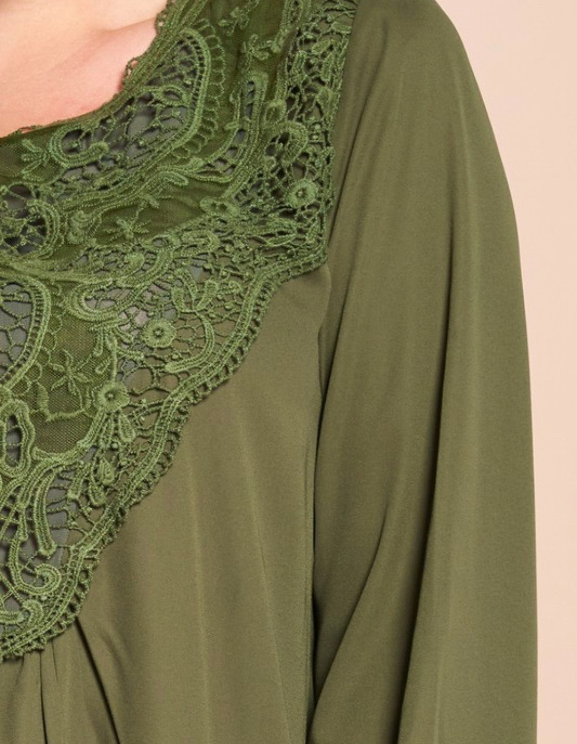 DARLA CROCHET BLOUSE| OLIVE | +PLUS